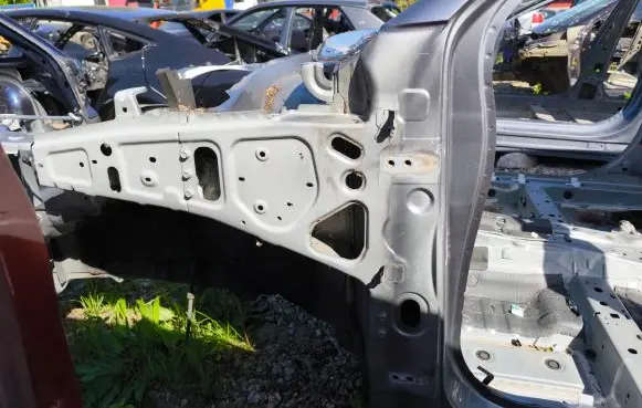 Mitsubishi Outlander Front quarter panel