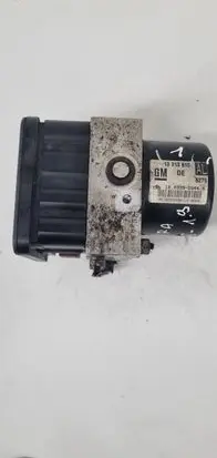 Opel Zafira B ABS Pump 13213610AL