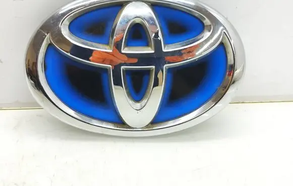 Toyota Yaris Manufacturer badge logo/emblem 753010D130 753110D170