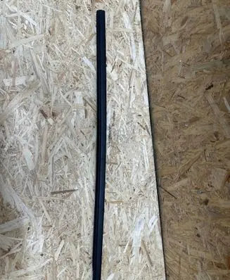 Peugeot 208 II Front door glass trim molding 