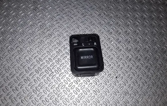 Honda Jazz Wing mirror switch SAAG010M1
