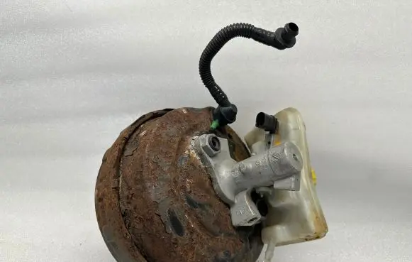 Audi A4 S4 B6 8E 8H Brake booster 8E0612105N