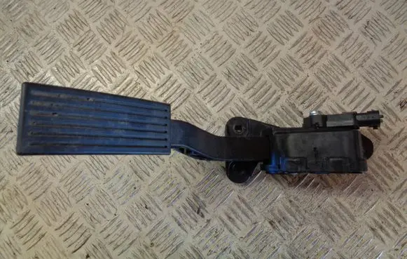 KIA Venga Accelerator throttle pedal 150306 KCND0031P200 351904A700