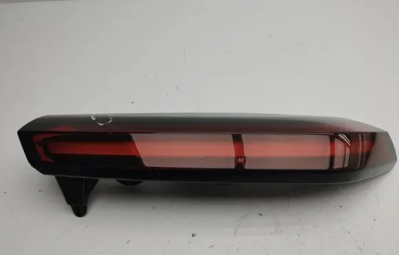 Citroen C4 III e-C4 Tailgate rear/tail lights 9831120580