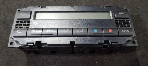 Volkswagen PASSAT B5.5 Climate control unit 3B1907044D