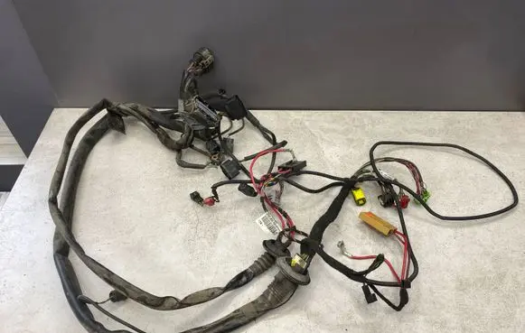 Audi A4 S4 B7 8E 8H Engine installation wiring loom 8E1971075BQ