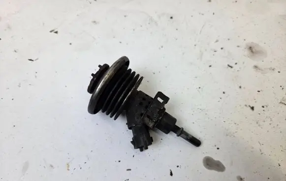 Land Rover Evoque I AdBlue injector FX23-189E3-AA