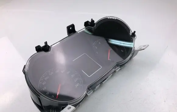 Mitsubishi Lancer VIII Speedometer (instrument cluster) 8100B127A