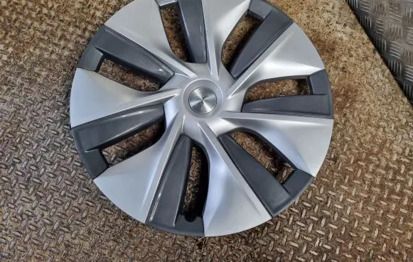 Tesla Model Y R19 carbon fiber rim 104423500B