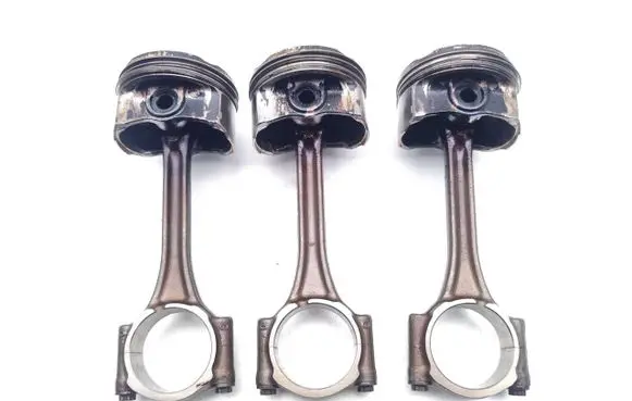 Peugeot 208 I Piston with connecting rod HMZ EB2