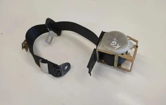 Mazda 6 Rear seatbelt
