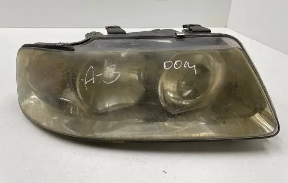 Audi A3 S3 8L Headlight/headlamp 153896