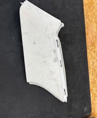 Audi e-tron (D)pillar trim (top) 4KE867245 1067220000 AU516