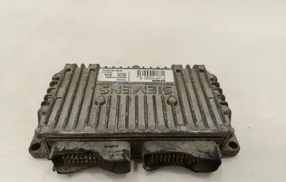 Citroen C3 Engine control unit/module 9650010680 S118047521A 8200031512