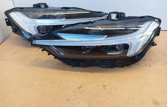 Volvo XC60 Headlights/headlamps set 32342516