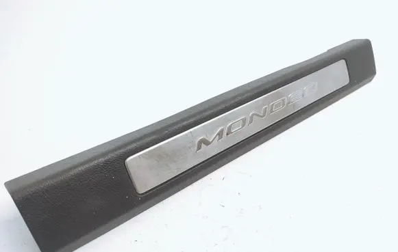 Ford Mondeo MK V Front sill trim cover