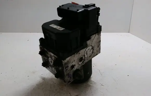 Subaru Forester SF ABS Pump 27531AC030 11000040370