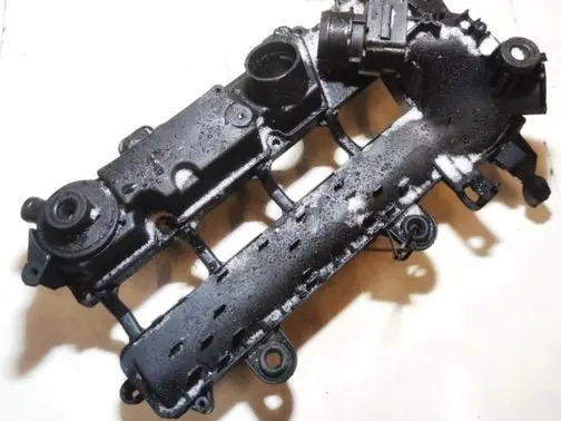 Ford Fusion Rocker cam cover 39055