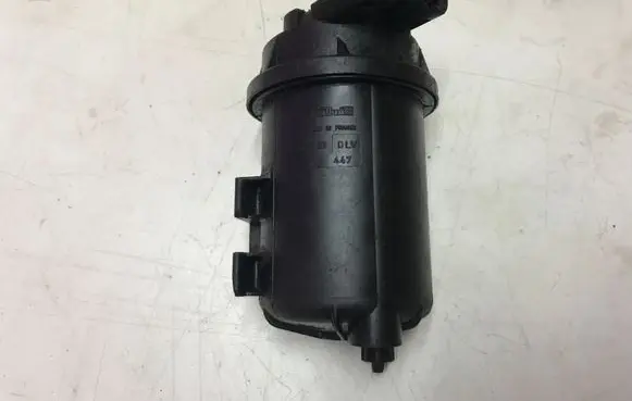 Opel Meriva A Fuel filter housing 13223898