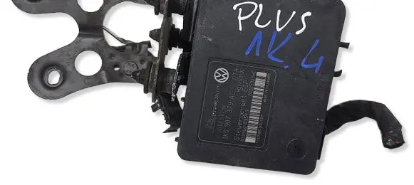 Volkswagen Golf Plus ABS Pump 1K0907379AC4CAR 1K0614517AE 1K0907379AC