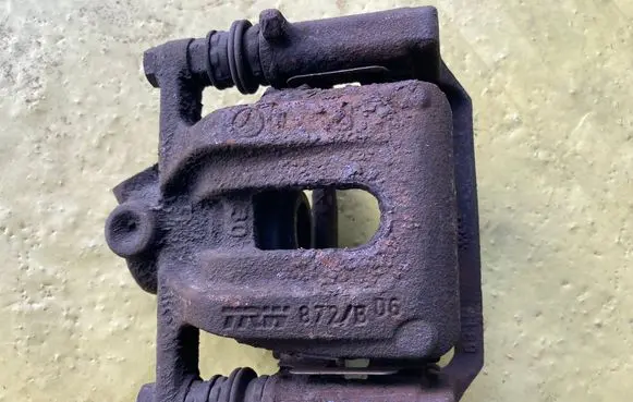 Mercedes-Benz A W169 Rear brake caliper