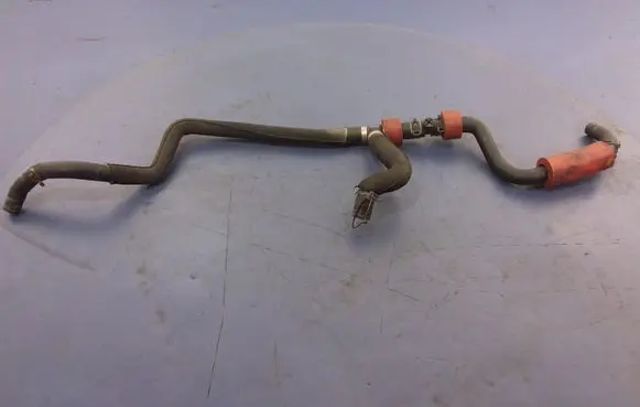 Audi A8 S8 D4 4H Engine coolant pipe/hose 4H1819672Q