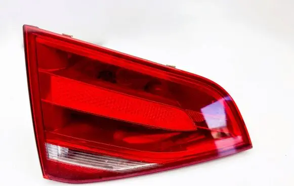 Audi A4 S4 B8 8K Tailgate rear/tail lights 8K5945093