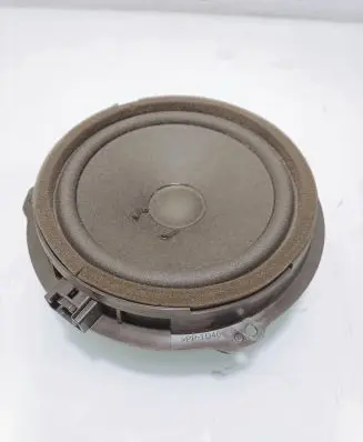Ford Focus Front door speaker AA6T18808AA 497930 1H301D