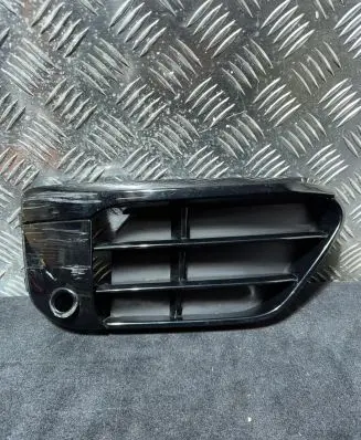 BMW X1 F48 F49 Front bumper lower grill 7383356