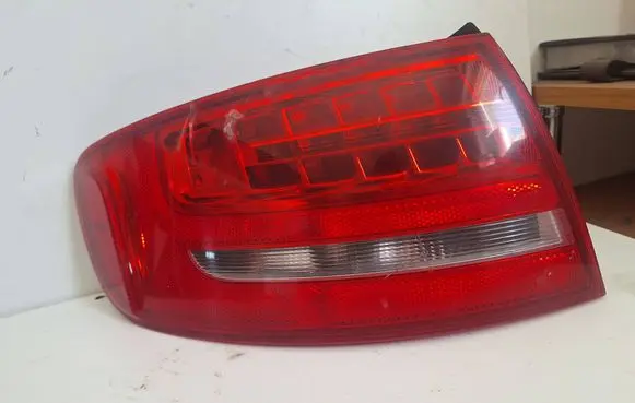 Audi A4 S4 B8 8K Rear/tail lights 8K9945095
