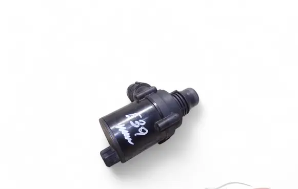 BMW 5 E39 Electric auxiliary coolant/water pump 8381989