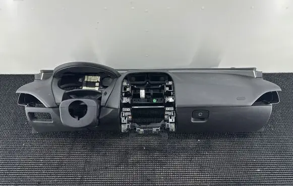 Jaguar XE Dashboard