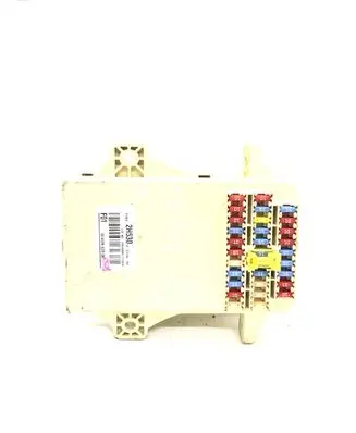 Hyundai i30 Fuse module 919502H500 919502H53010