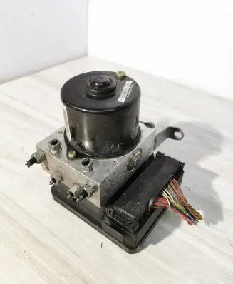 BMW 1 E81 E87 ABS Pump 6769844 6769845