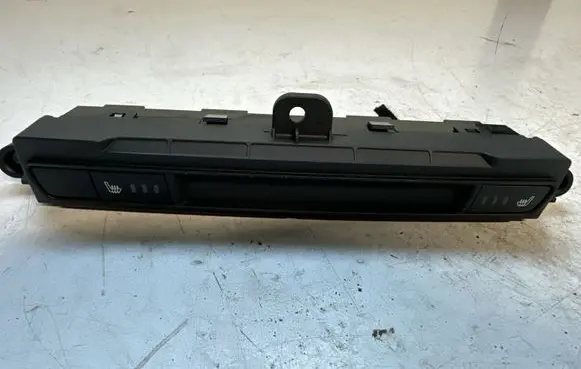 Mazda 2 Seat heating switch K9001