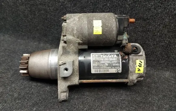 Toyota Avensis T250 Starter motor 281000H061