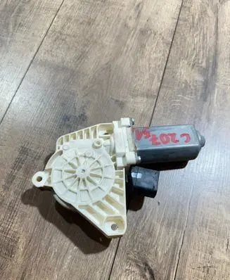 Mercedes-Benz E C207 W207 Front door window regulator motor A2078200442 965148100 7746022500
