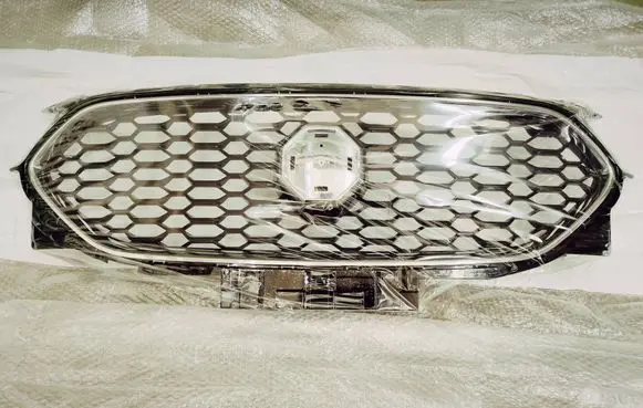 MG ZS Front bumper upper radiator grill 10633336