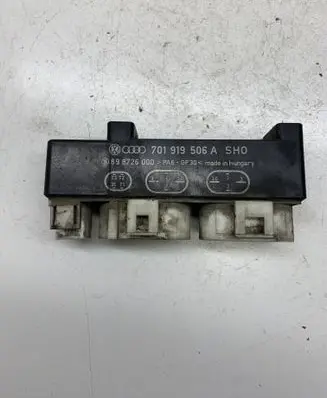 Volkswagen Sharan Coolant fan relay 701919506A 898726000