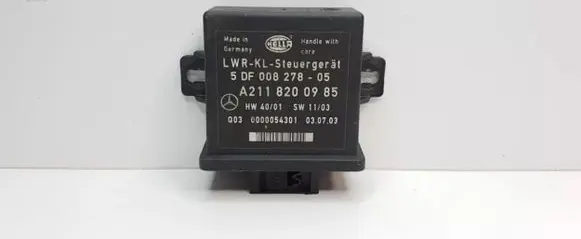 Mercedes-Benz E W211 Light module LCM A2118200985
