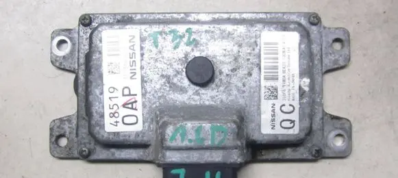 Nissan X-Trail T32 Gearbox control unit/module 310F61VM0A