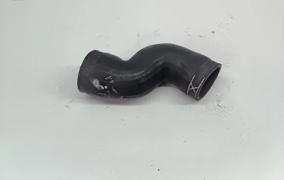 Intercooler hose/pipe