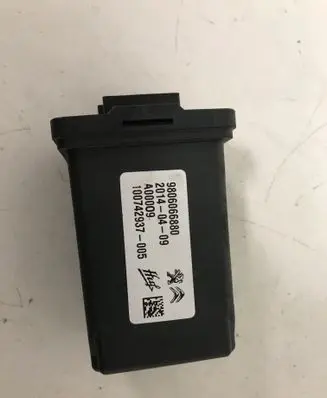 Citroen C4 II Picasso Other control units/modules 9806066880