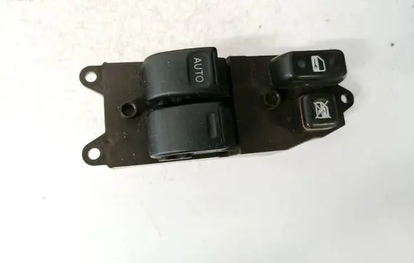 Toyota Corolla E120 E130 Electric window control switch 0115W30