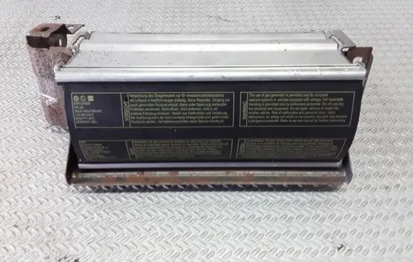 Skoda Octavia Mk1 (1U) Passenger airbag
