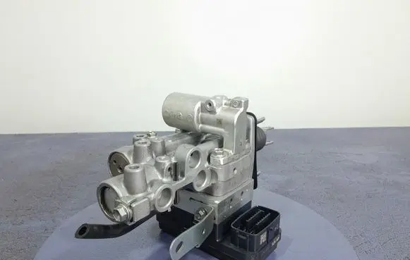 Lexus UX Master brake cylinder 4721076231