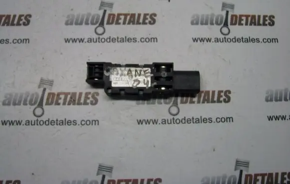 Porsche Cayenne (9PA) Airbag deployment crash/impact sensor 4B0959643C