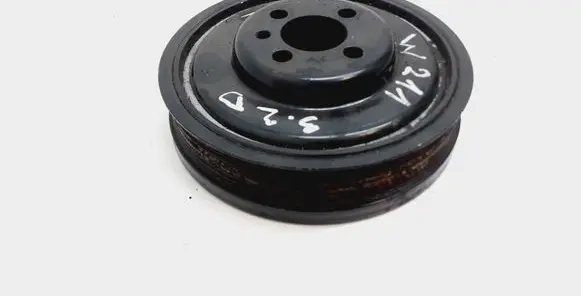 Volkswagen Touran II Crankshaft pulley 038105243M