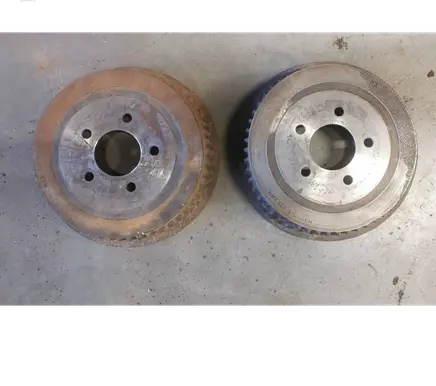 Plymouth Grand Voyager Drum brake (rear) 4877262