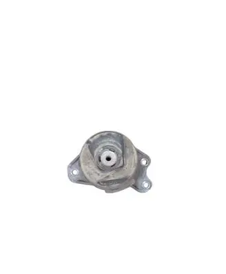 Mercedes-Benz C W205 Engine mount bracket A2052400900